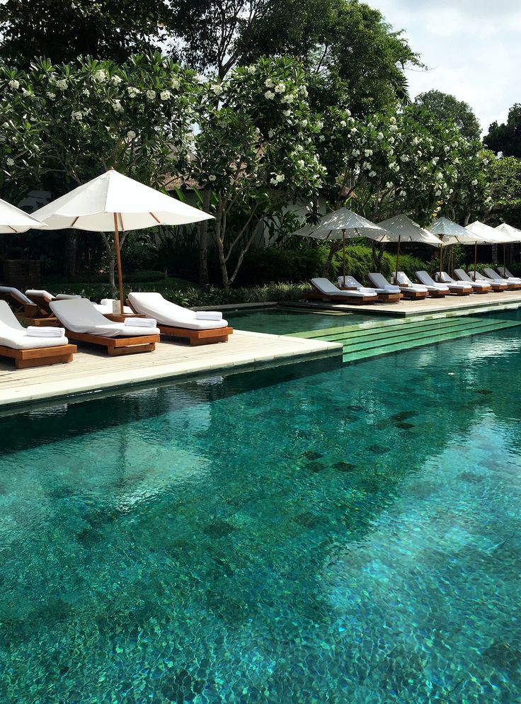 Sukabumi Stone Pool Detail